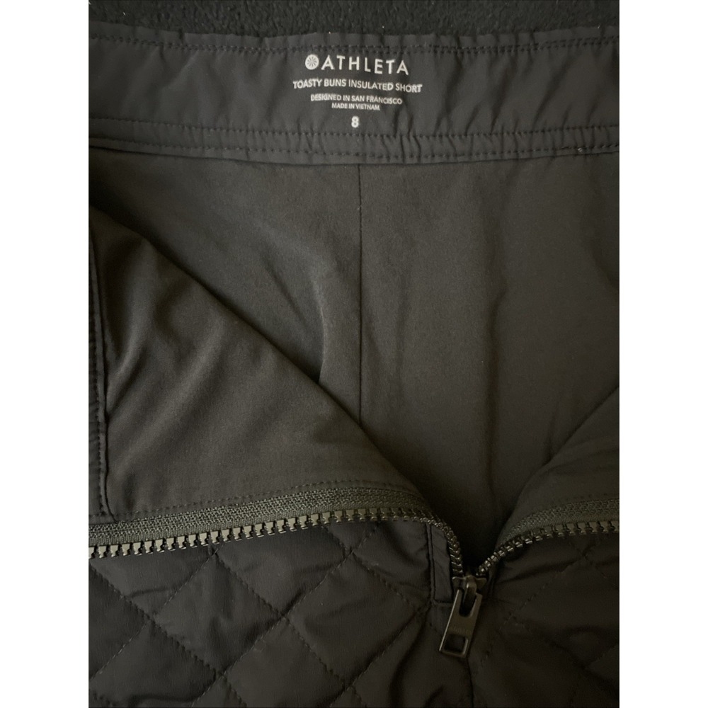 Athleta Shorts Women's Size 8 Black Toasty Buns Insulated Quilted Zipper Pocket - Picture 4 of 6